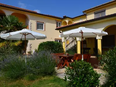 Ferienwohnung für 4 Personen (65 m²) in Poreč 1/10
