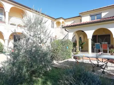 Ferienwohnung für 3 Personen (45 m²) in Poreč 1/10