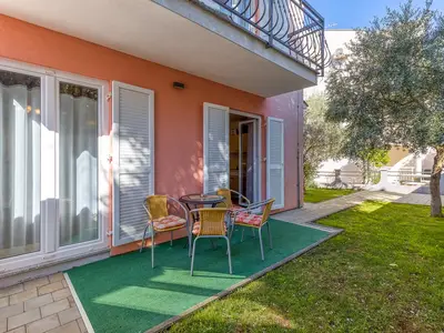 Ferienwohnung für 3 Personen (40 m²) in Kukci 1/10