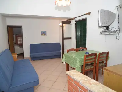 Ferienwohnung für 4 Personen (50 m²) in Kukljica 9/10