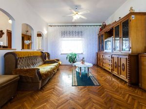 19128631-Ferienwohnung-6-Kukljica-300x225-1