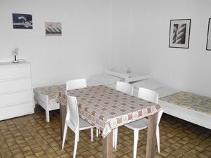 23930202-Ferienwohnung-4-Kukljica-300x225-1