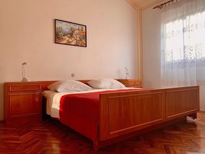 23930220-Ferienwohnung-3-Kukljica-300x225-4