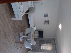 23982170-Ferienwohnung-4-Kukljica-300x225-3