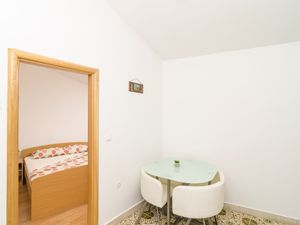 Ferienwohnung für 2 Personen (35 m²) in Kupari