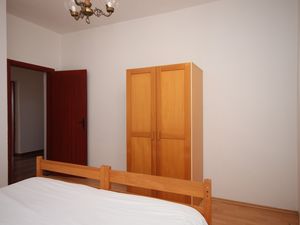 18511221-Ferienwohnung-5-Kustići-300x225-5