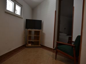 19128111-Ferienwohnung-5-Kustići-300x225-2