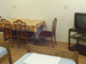 Ferienwohnung mit Schlafzimmer (45 m&sup2;) in Kustići