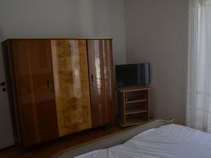 23929147-Ferienwohnung-5-Kustići-300x225-4