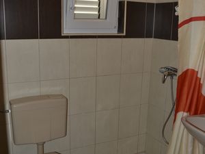 23929149-Ferienwohnung-3-Kustići-300x225-4