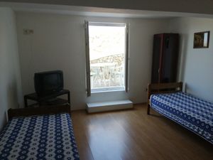 19128064-Ferienwohnung-4-Kustići-300x225-2