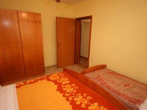 23927455-Ferienwohnung-5-Kustići-300x225-5