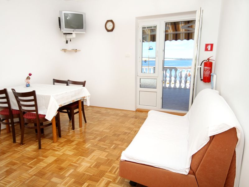 23930724-Ferienwohnung-4-Kustići-800x600-1