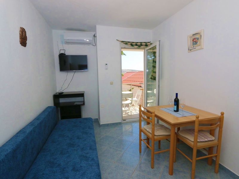 23927468-Ferienwohnung-3-Kustići-800x600-1