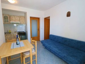 23927468-Ferienwohnung-3-Kustići-300x225-3