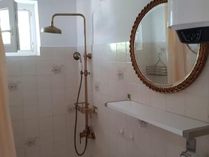 24014002-Ferienwohnung-2-Kučište-300x225-5