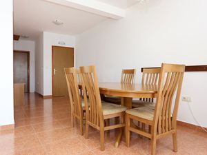 19127006-Ferienwohnung-6-Kučište-300x225-4