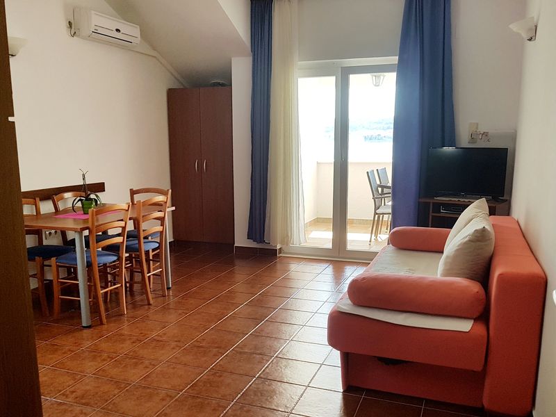 23927851-Ferienwohnung-5-Kučište-800x600-1