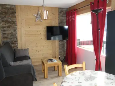 Ferienwohnung für 7 Personen (57 m²) in L'Alpe D'Huez 1/10
