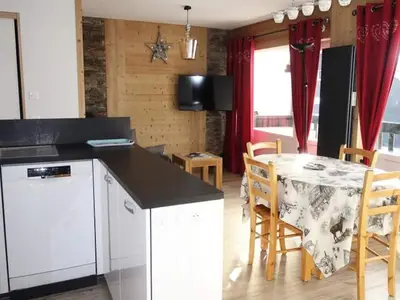 Ferienwohnung für 7 Personen (57 m²) in L'Alpe D'Huez 3/10