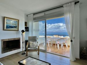 19043048-Ferienwohnung-4-L'Escala-300x225-4