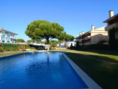 PoolOfHouse