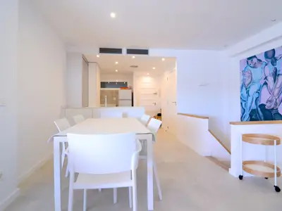 DiningRoom
