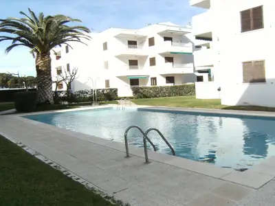 PoolOfHouse