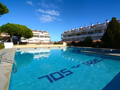 PoolOfHouse