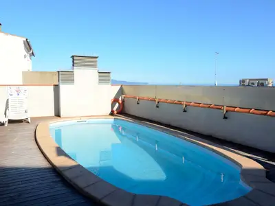 PoolOfHouse