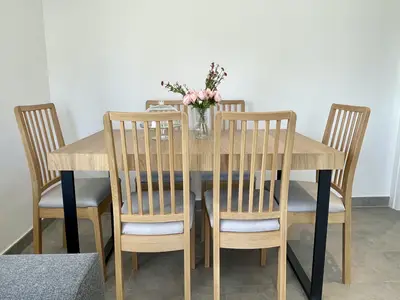 DiningRoom