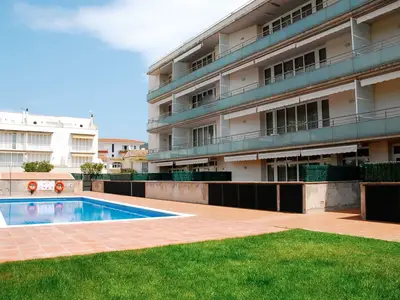 PoolOfHouse