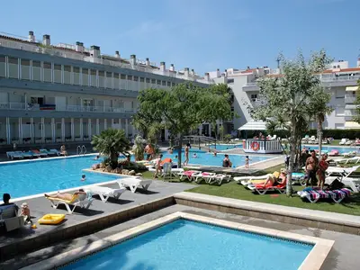 PoolOfHouse