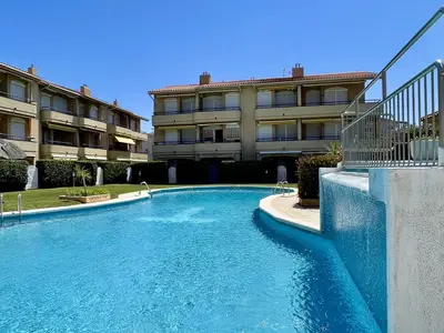 PoolOfHouse
