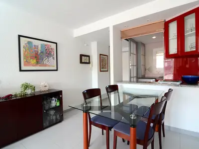 DiningRoom