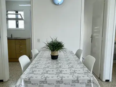 DiningRoom