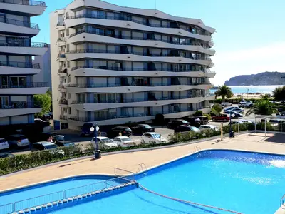 PoolOfHouse