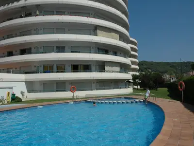 PoolOfHouse