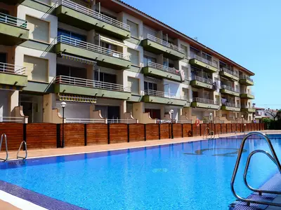 PoolOfHouse