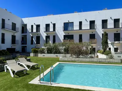 PoolOfHouse