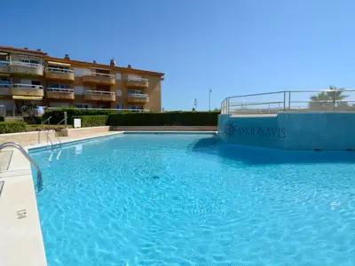 PoolOfHouse