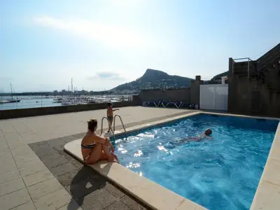 PoolOfHouse