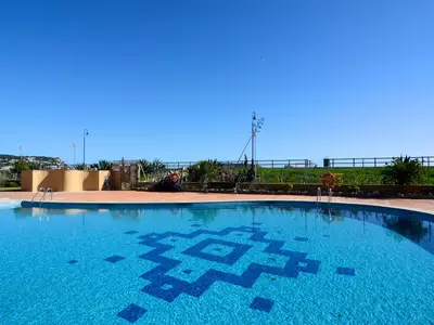 PoolOfHouse
