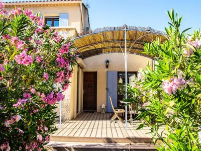 Ferienwohnung für 9 Personen (130 m²) in L'Isle Sur La Sorgue 6/10