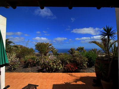 Terrasse. Sonnenterrasse mit traumhaftem Meerblick