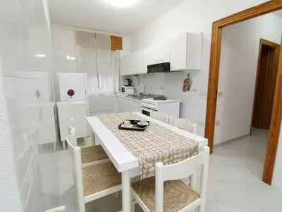 Ferienwohnung für 8 Personen (120 m²) in La Caletta 6/10