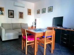 23438626-Ferienwohnung-2-La Ciaccia-300x225-4