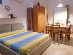 22935733-Ferienwohnung-2-La Ciaccia-300x225-3