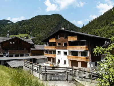 Ferienwohnung für 6 Personen (78 m²) in La Clusaz 1/10