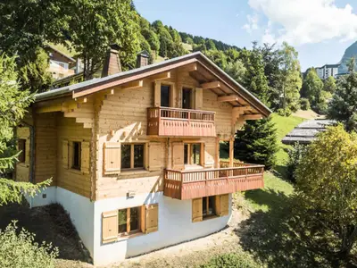 Ferienwohnung für 9 Personen (126 m²) in La Clusaz 1/10